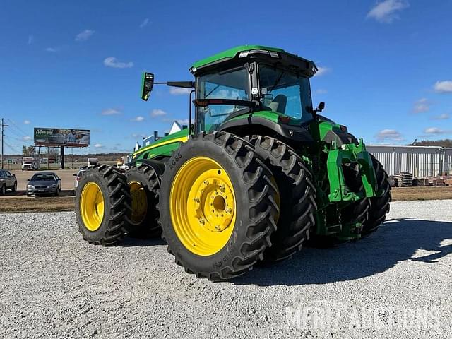 Image of John Deere 8R 370 equipment image 2