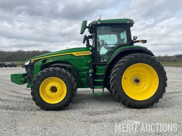 Image of John Deere 8R 370 equipment image 1