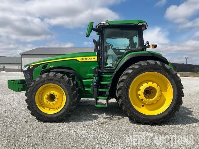 Image of John Deere 8R 370 equipment image 1