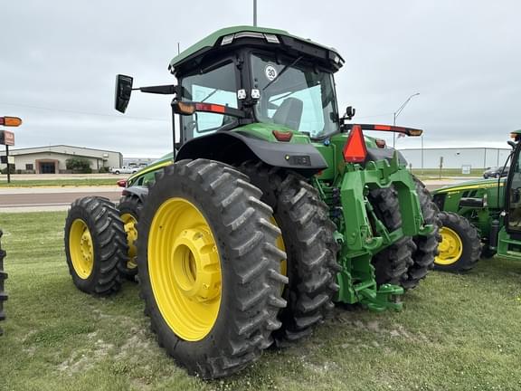Image of John Deere 8R 410 equipment image 3