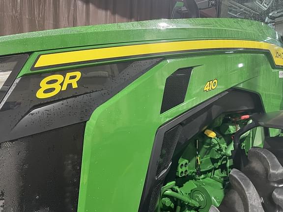 Image of John Deere 8R 410 equipment image 1