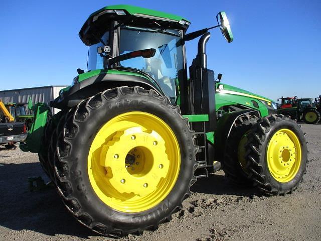 Image of John Deere 8R 410 equipment image 4