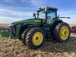 2023 John Deere 8R 410 Image