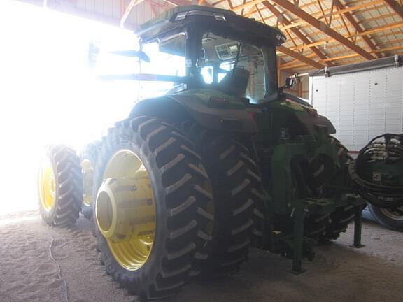 Image of John Deere 8R 410 equipment image 4