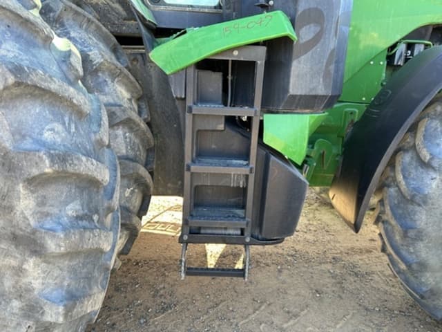 Image of John Deere 8R 410 equipment image 4