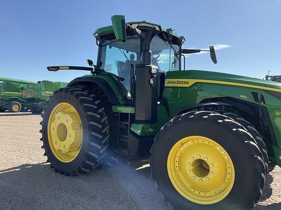 Image of John Deere 8R 410 equipment image 2