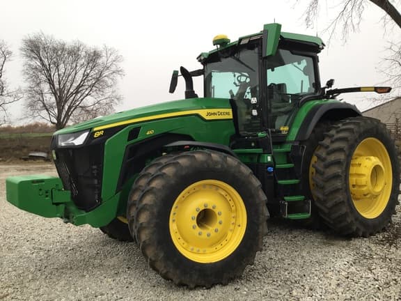 Image of John Deere 8R 410 equipment image 2