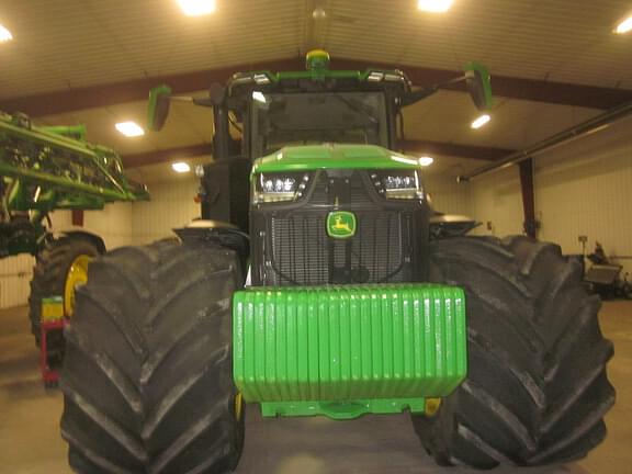 Image of John Deere 8R 410 equipment image 3