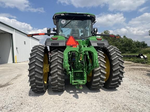 Image of John Deere 8R 410 equipment image 4