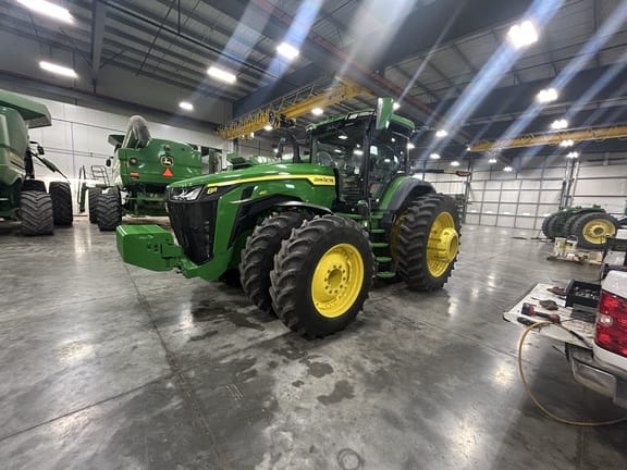Main image John Deere 8R 410