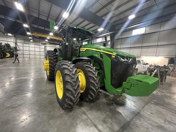 Image of John Deere 8R 410 equipment image 2