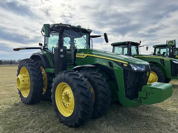 Image of John Deere 8R 410 equipment image 2