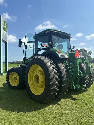 Image of John Deere 8R 410 equipment image 2