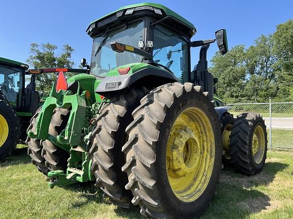 Image of John Deere 8R 410 equipment image 3