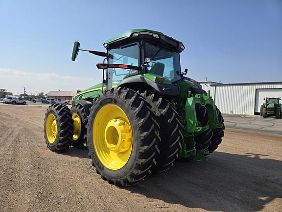 Image of John Deere 8R 410 equipment image 2