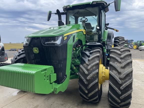 Image of John Deere 8R 410 equipment image 3