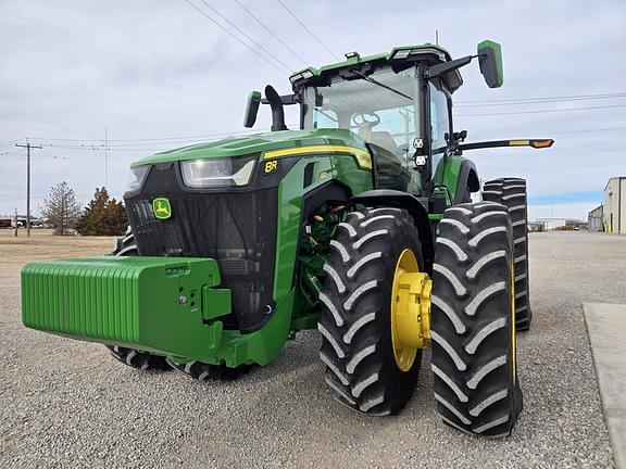 Image of John Deere 8R 410 equipment image 3