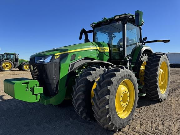 Image of John Deere 8R 410 equipment image 4