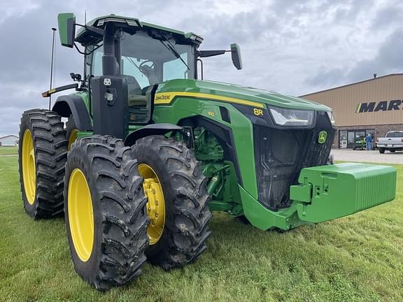 Image of John Deere 8R 410 equipment image 2