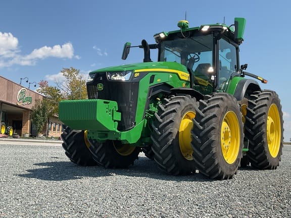 2023 John Deere 8R 410 Equipment Image0