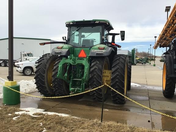 Image of John Deere 8R 410 equipment image 2