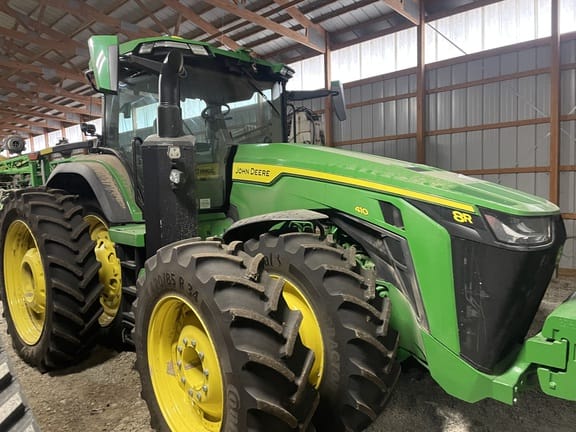 2023 John Deere 8R 410 Equipment Image0