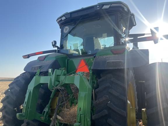 Image of John Deere 8R 410 equipment image 3