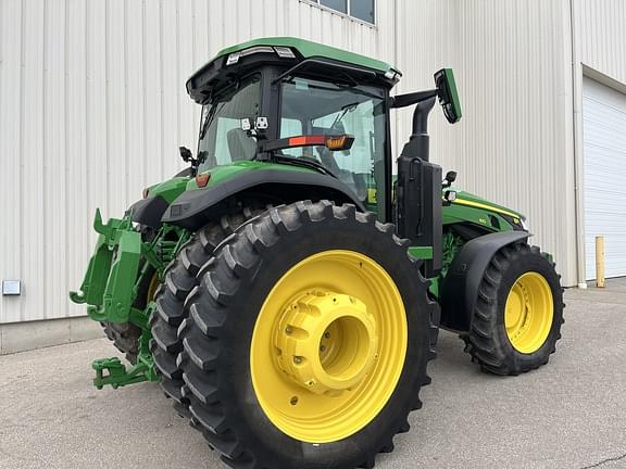 Image of John Deere 8R 410 equipment image 2