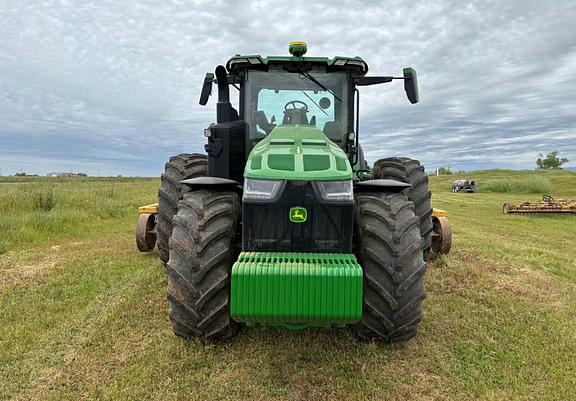 Image of John Deere 8R 410 equipment image 4