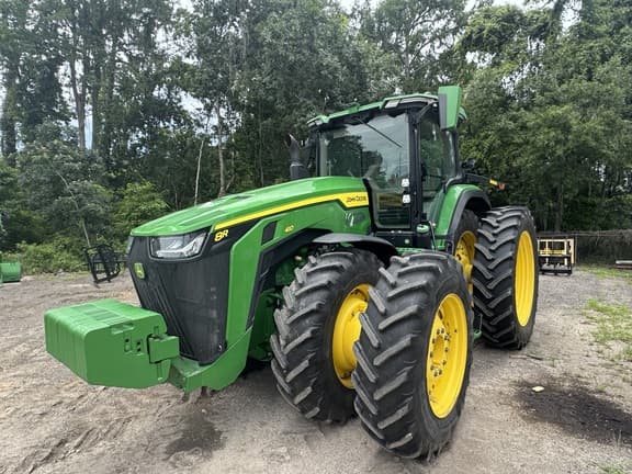 Image of John Deere 8R 410 equipment image 1