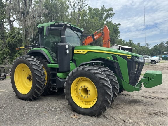 2023 John Deere 8R 410 Equipment Image0