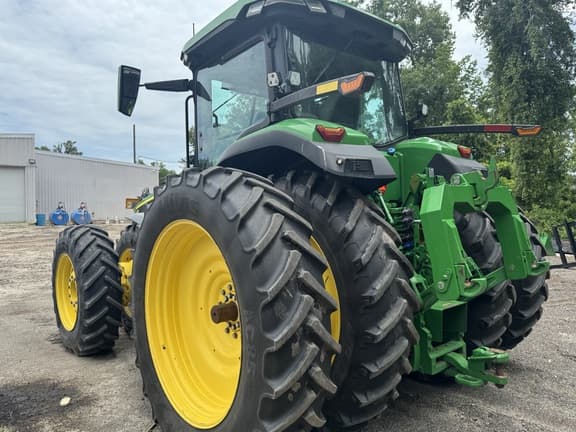 Image of John Deere 8R 410 equipment image 2