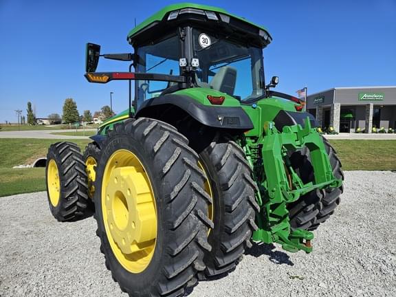Image of John Deere 8R 410 equipment image 3