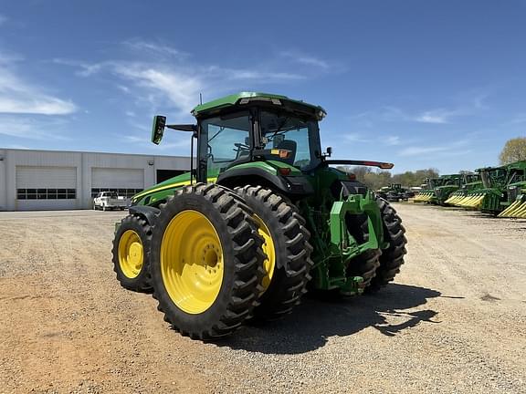 Image of John Deere 8R 410 equipment image 2