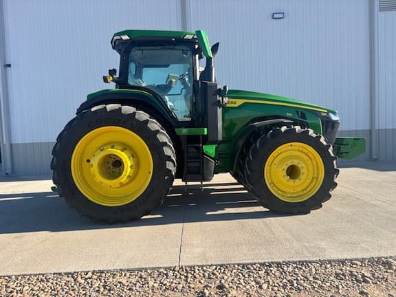 Image of John Deere 8R 410 equipment image 1