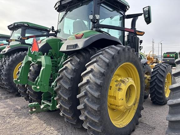 Image of John Deere 8R 410 equipment image 3