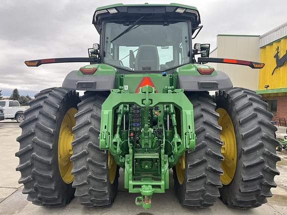 Image of John Deere 8R 410 equipment image 2