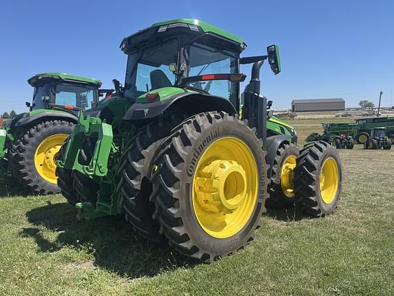 Image of John Deere 8R 410 equipment image 4