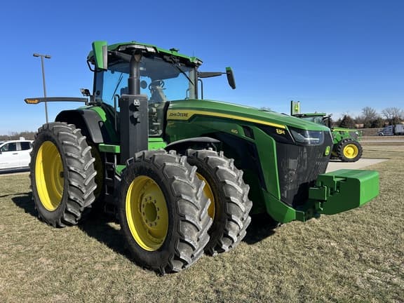 Image of John Deere 8R 410 equipment image 3