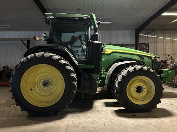Image of John Deere 8R 410 equipment image 1