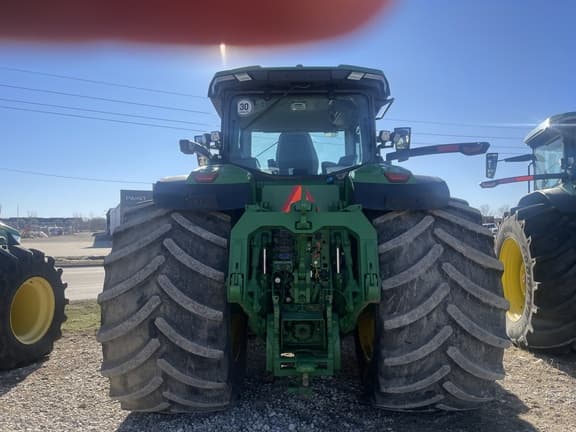 Image of John Deere 8R 410 equipment image 3