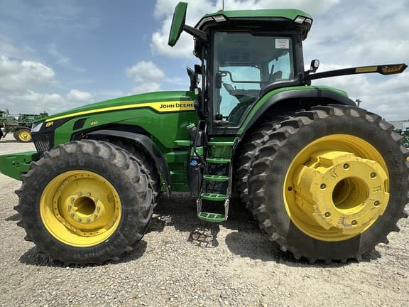 Image of John Deere 8R 410 equipment image 1