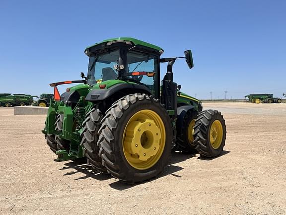 Image of John Deere 8R 410 equipment image 4