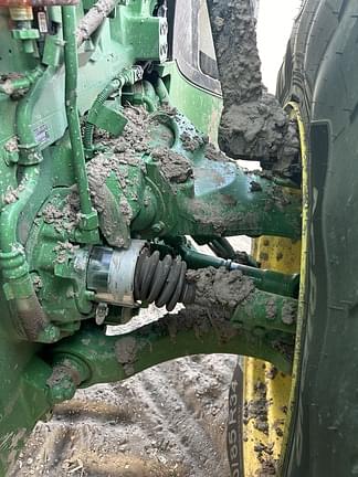 Image of John Deere 8R 410 equipment image 1
