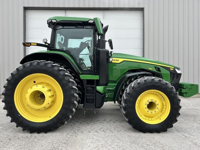 Image of John Deere 8R 410 equipment image 3