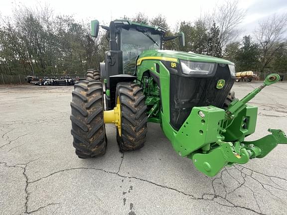 Image of John Deere 8R 410 equipment image 2