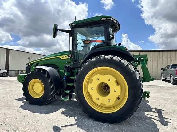 Image of John Deere 8R 410 equipment image 3