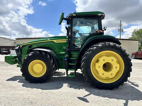 Image of John Deere 8R 410 equipment image 2