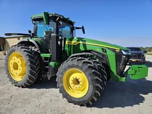 2023 John Deere 8R 410 Image