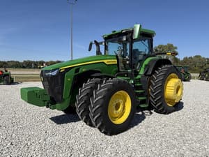 2023 John Deere 8R 410 Image